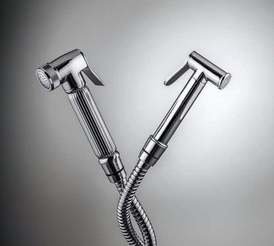 italian-faucets-bathroom-full-brass