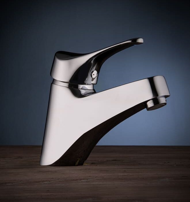italian-faucets-contract-bathroom-cupside