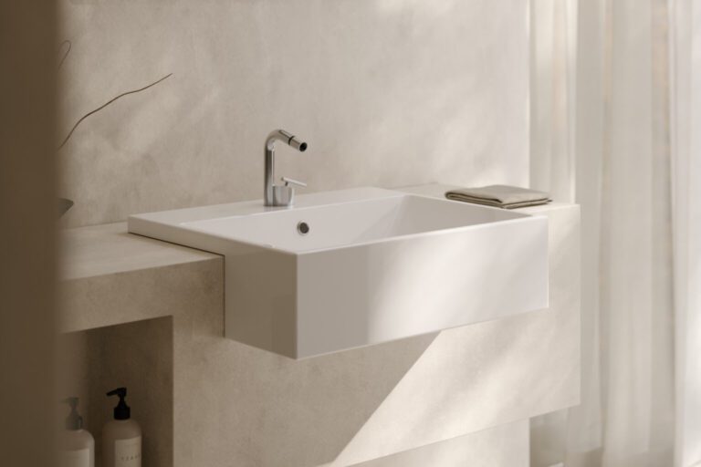 luxury-sanitary-ware-italian-design-wall-hung-basin-1